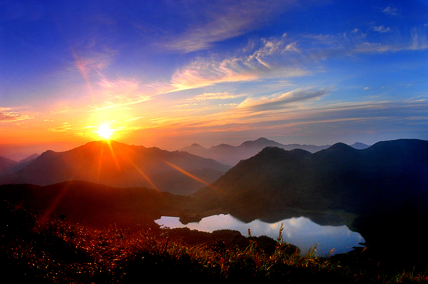 3、大雾岭日出.tif.jpg